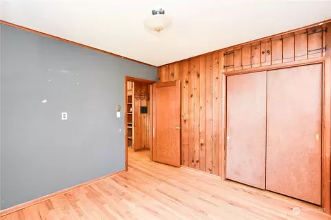 Bedroom - 2318 Highland Ave, Everett, WA 98201 photo 2 of 4