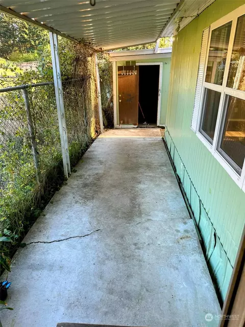 1921 208th St E # 17, Spanaway, WA 98387 photo 34