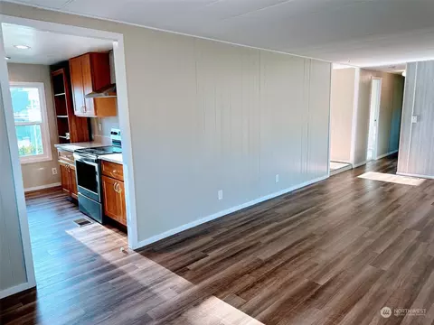 1921 208th St E # 17, Spanaway, WA 98387 photo 6