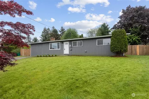 2701 SW 328th St, Federal Way, WA 98023