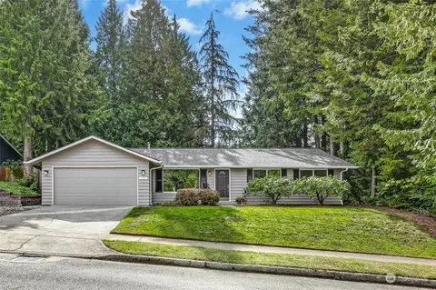 16221 NE 100th St, Redmond, WA 98052