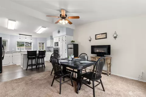 4621 Delaware Ave, Everett, WA 98203 photo 8