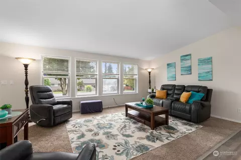 4621 Delaware Ave, Everett, WA 98203 photo 4