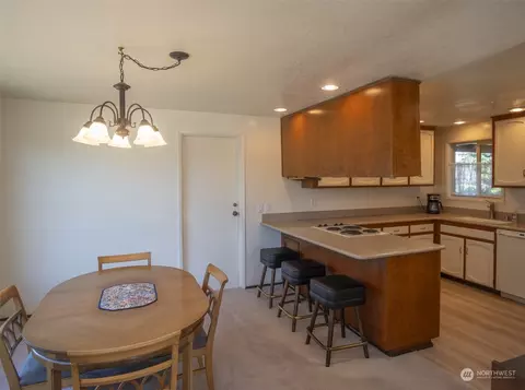 851 E Fir St, Sequim, WA 98382 photo 17