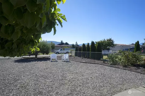 851 E Fir St, Sequim, WA 98382 photo 10