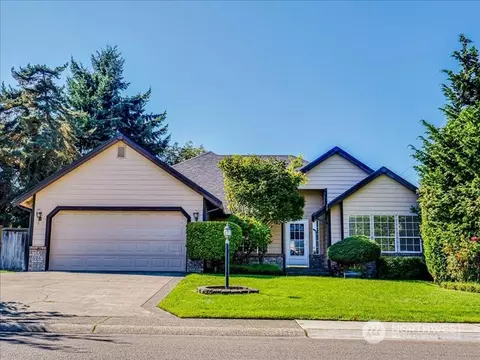 13602 95th Avenue Ct E, Puyallup, WA 98373