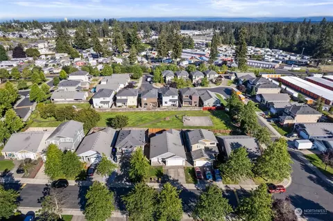 20521 6th Avenue Ct E, Spanaway, WA 98387 photo 30