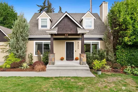 8424 NE 131st Pl, Kirkland, WA 98034