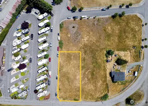 9999 S Brown Rd, Sequim, WA 98382
