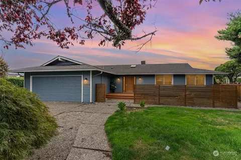 13314 SE 44th Pl, Bellevue, WA 98006