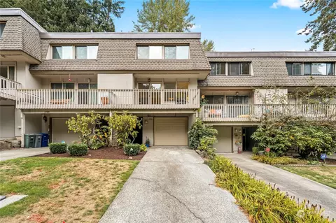 17110 NE 2nd Pl, Bellevue, WA 98008