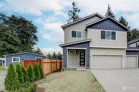 429 Logan Rd #1, Lynnwood, WA 98036