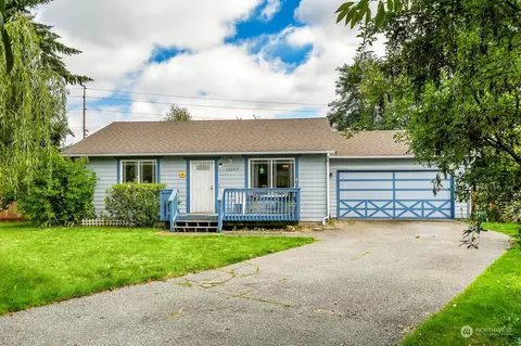 12207 39th Ave NE, Marysville, WA 98271