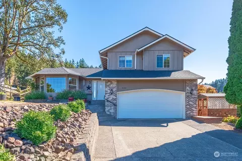320 Modrow Rd, Kalama, WA 98625