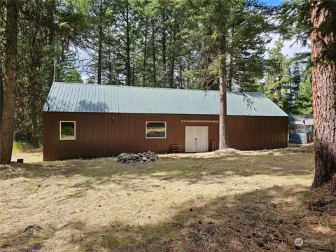 83 Spring Meadow Ln, Oroville, WA 98844