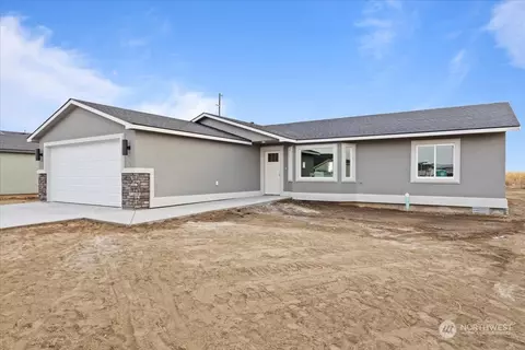 717 O St NE, Quincy, WA 98848