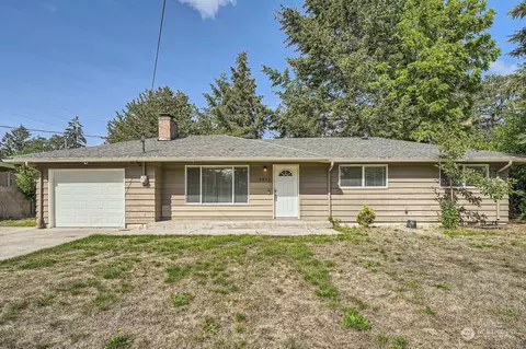 9831 119th St SW, Lakewood, WA 98498