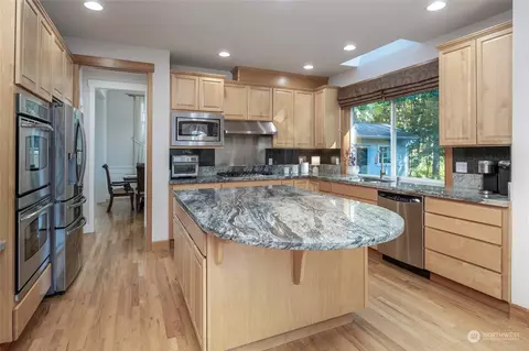 Kitchen - 22542 5th Pl W, Bothell, WA 98021 photo 3 of 3
