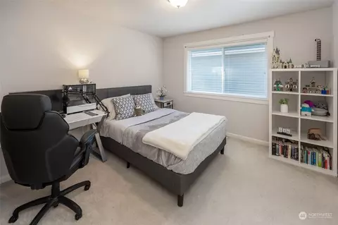 Bedroom - 22542 5th Pl W, Bothell, WA 98021 photo 5 of 6