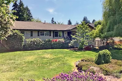 7908 206th St SW, Edmonds, WA 98026