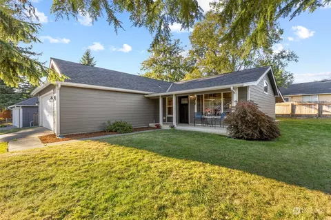3418 NE Cromwell St, Bremerton, WA 98311