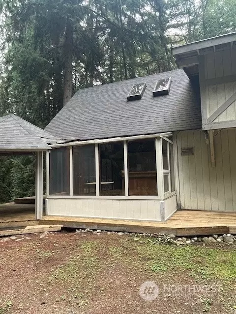 12930 SW 204 St, Vashon, WA 98070