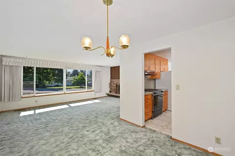 2203 Burley Dr, Everett, WA 98208 photo 8