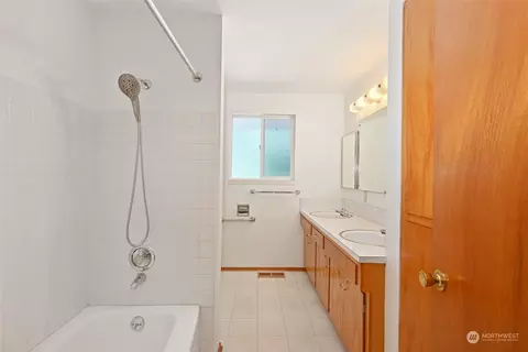 2203 Burley Dr, Everett, WA 98208 photo 22