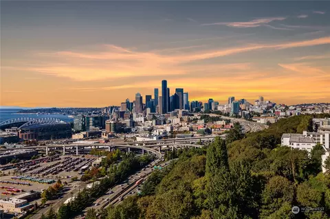 1111 S Atlantic St #307, Seattle, WA 98134