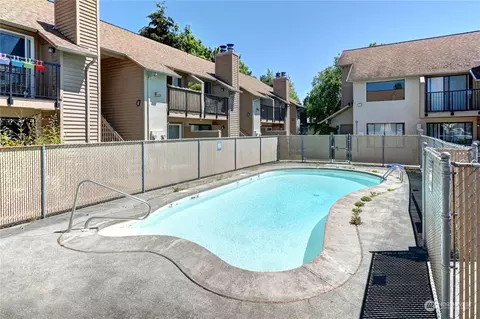12434 Ambaum Blvd SW #B110, Seattle, WA 98146