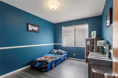 Bedroom - 805 Williams St NW, Orting, WA 98360 photo 4 of 4