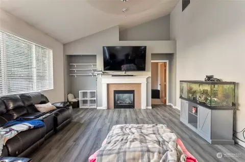 Living - 805 Williams St NW, Orting, WA 98360 photo 2 of 2
