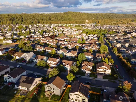 View/Area - 805 Williams St NW, Orting, WA 98360 photo 1 of 2