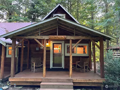58715 Lumpy Ln E, Greenwater, WA 98022 photo 3