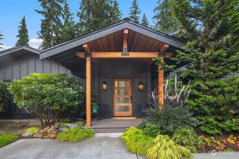 16549 NE 99th St, Redmond, WA 98052