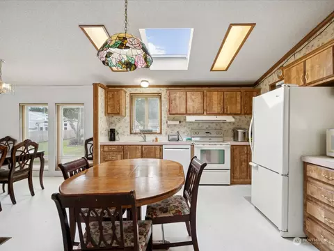 70 Roupe Rd, Sequim, WA 98382 photo 11