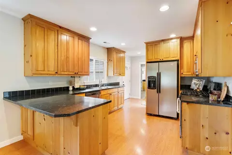 1848 SE 6th Ave, Camas, WA 98607 photo 8