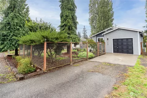 315 Sherman St, Port Townsend, WA 98368