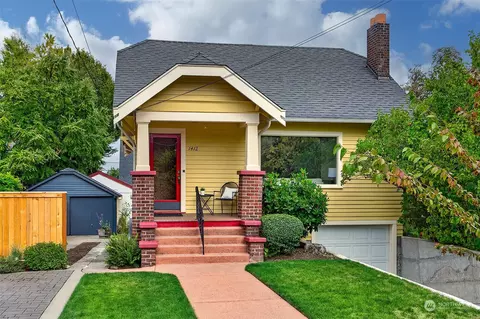 1412 N 48th St, Seattle, WA 98103