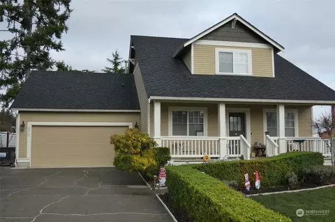 2310 25th St, Anacortes, WA 98221