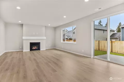 16612 8th Ave E #8, Spanaway, WA 98387 photo 11