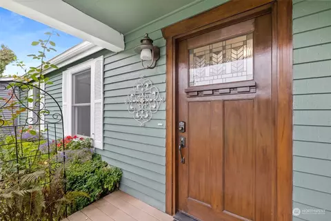 Entry Way - 23011 13th Pl W, Bothell, WA 98021 photo 1 of 3