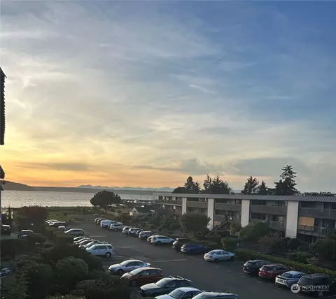 23009 Marine View Dr S #B207, Des Moines, WA 98198