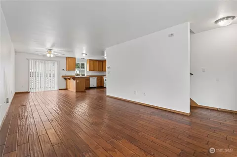 25506 35th Ave E, Spanaway, WA 98387 photo 9