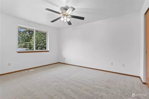 25506 35th Ave E, Spanaway, WA 98387 photo 16