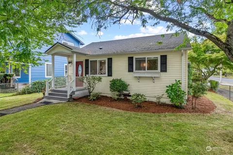 971 20th Ave, Longview, WA 98632