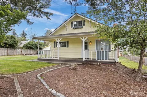 253 2nd St, Gold Bar, WA 98251