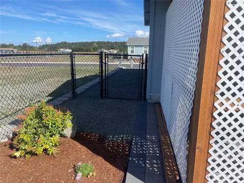 835 N Violet Ave, Sequim, WA 98382 photo 29