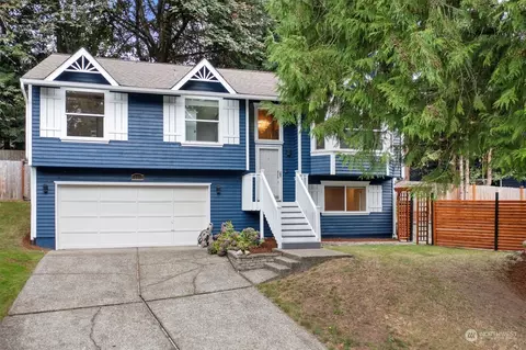 10619 184th Ave NE, Redmond, WA 98052