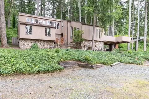 10701 Hill Ter SW, Lakewood, WA 98498